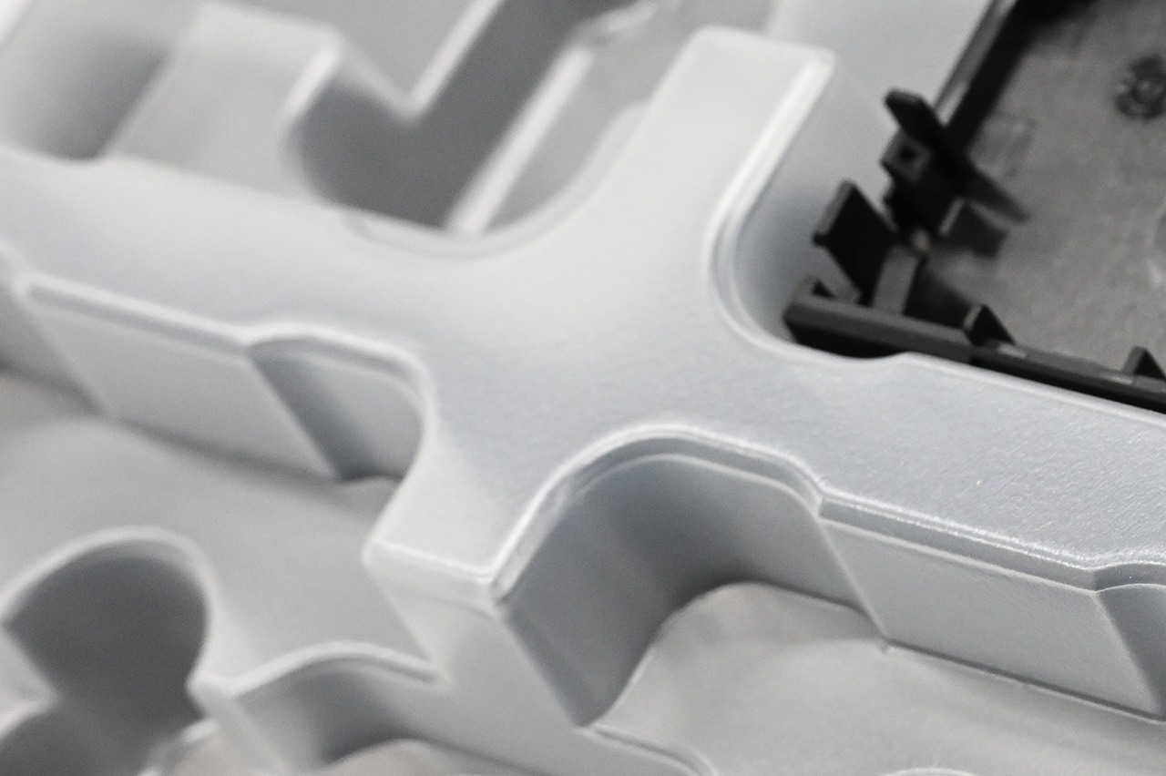 真空成形樹脂 PETのページを公開